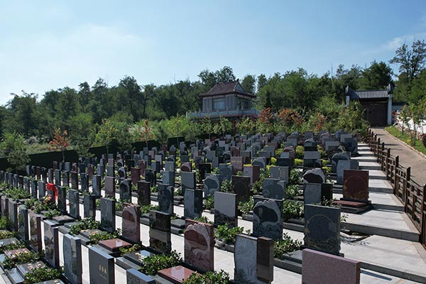 合理规划墓园墓地发展与建设，沈阳墓园前十位墓地公墓创新规划出具有城市区域特色的陵园墓地公墓！